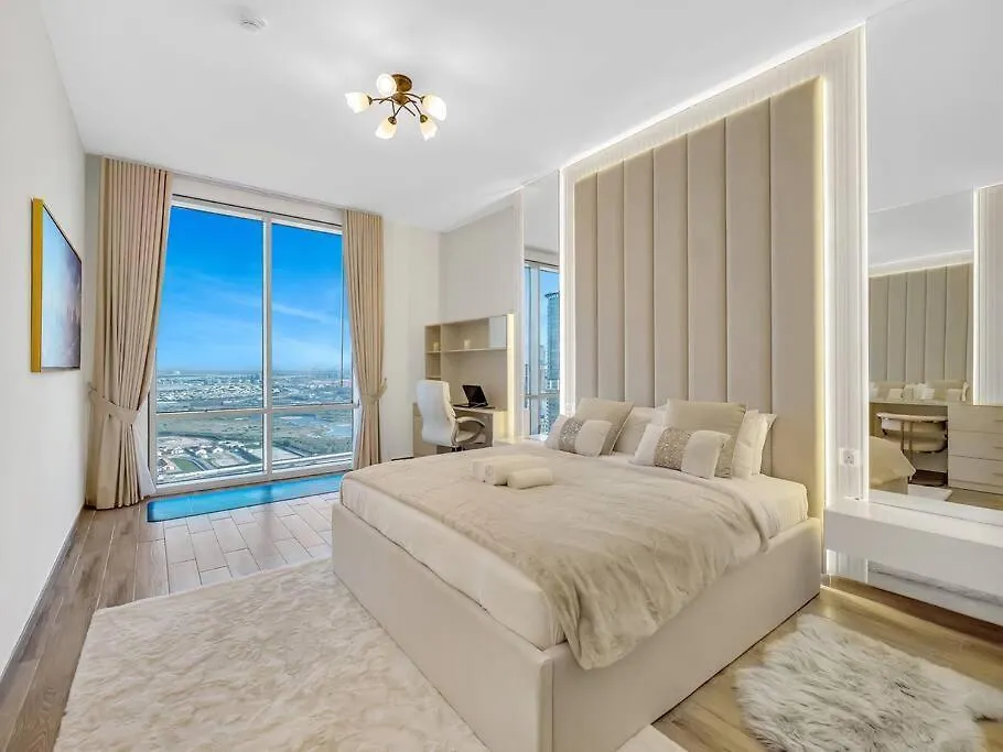 Apartment Luxury Apt In Business Bay Water Canal View Dubai