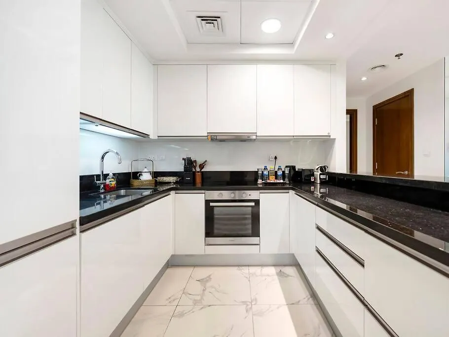 Luxury Apt In Business Bay Water Canal View Dubai