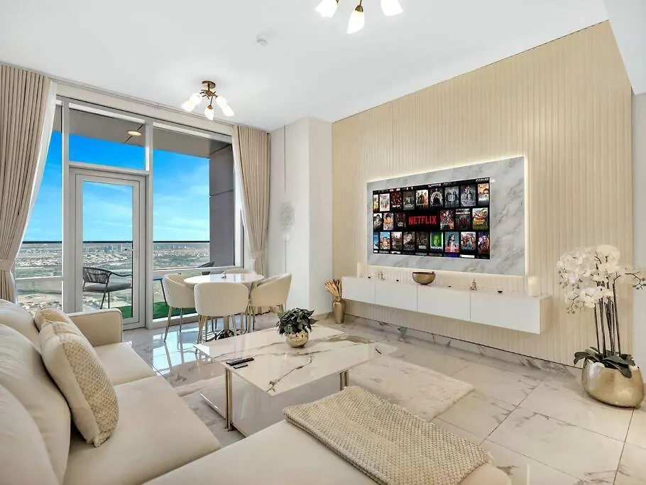 Luxury Apt In Business Bay Water Canal View Dubai Apartment