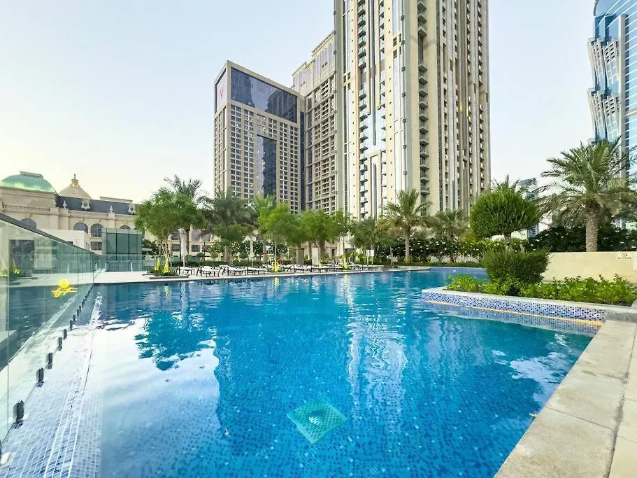 Luxury Apt In Business Bay Water Canal View Dubaj